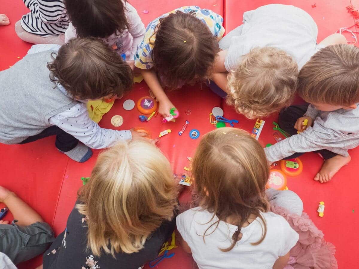 Photo d'un atelier sur le partage avec les enfants